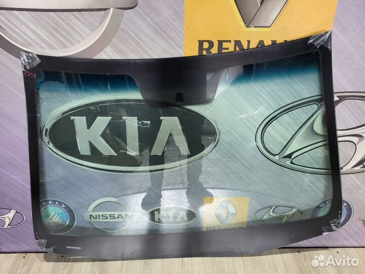 Стекло лобовое Kia RIO 3