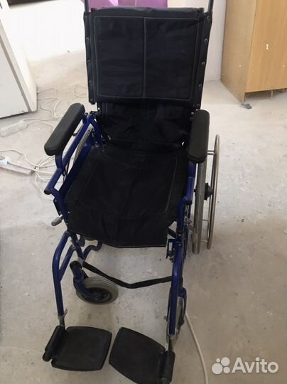 Инвалидная коляска