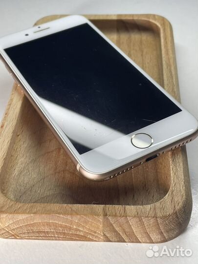 iPhone 8, 128 ГБ