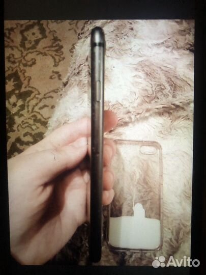 iPhone 8, 64 ГБ