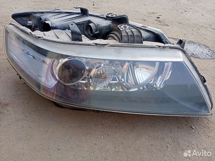 Продаю фары