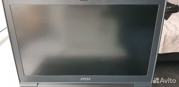 Игровой ноутбук msi 17
