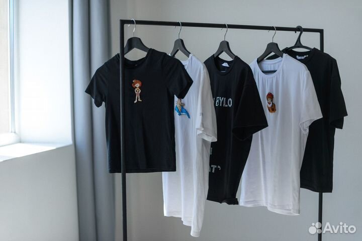 Ручная вышивка на одежде