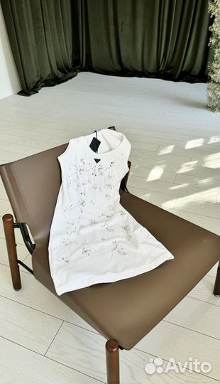 Платье женское prada