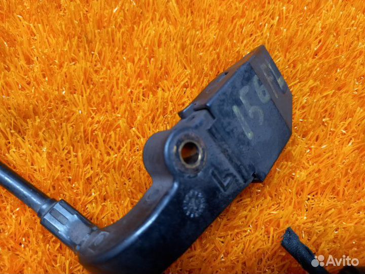 Датчик abs передний левый Mercedes-Benz C-Class