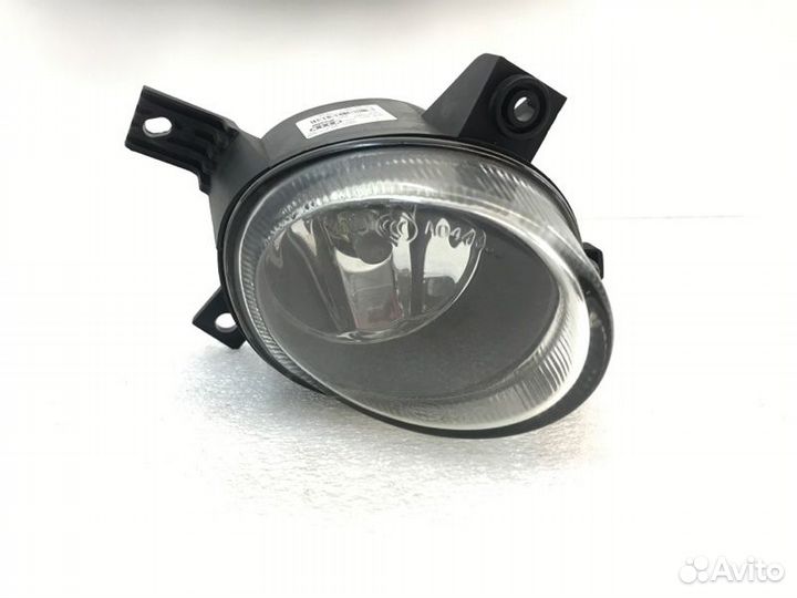Фара противотуманная передняя правая Audi A3 8P