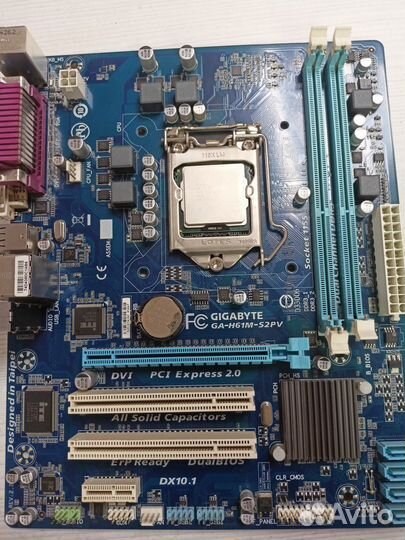 Материнская плата