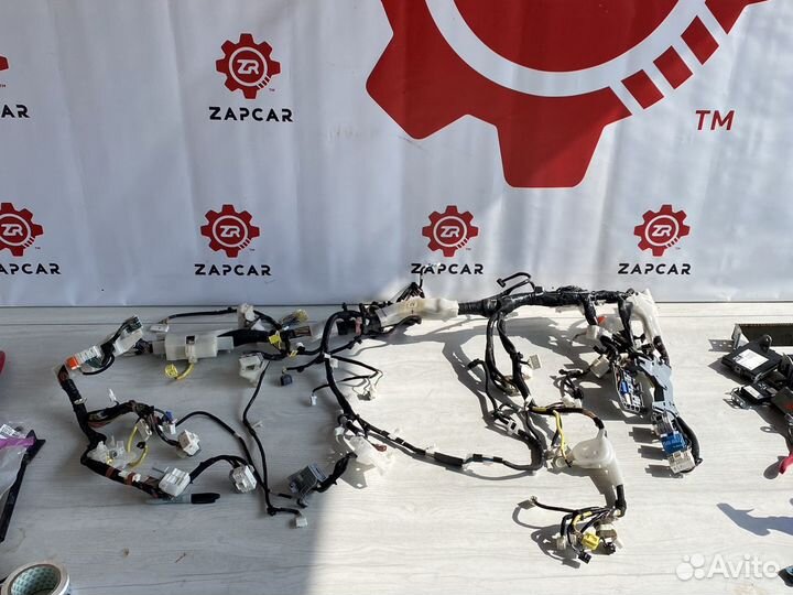 Toyota Land Cruiser 200 Подторпедная проводка