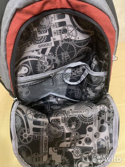 Школьный рюкзак