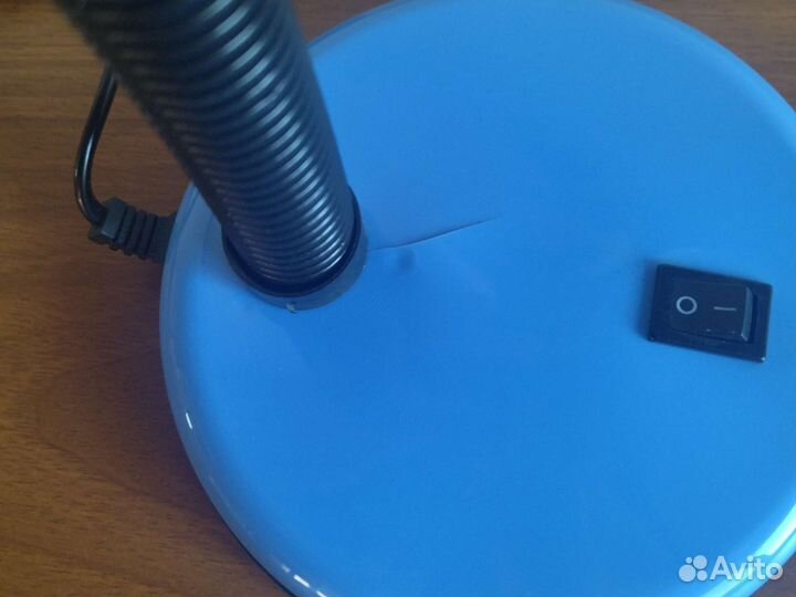 Светильник настольный