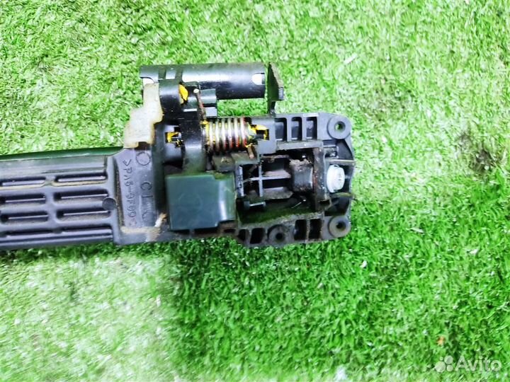 Ручка открытия крышки багажника Suzuki Grand Vita