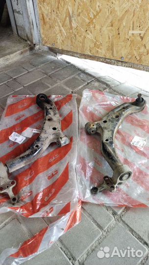 Запчасти на Ниссан Альмера н16, классик