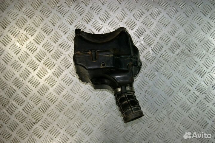 Корпус воздушного фильтра Kawasaki D-Tracker