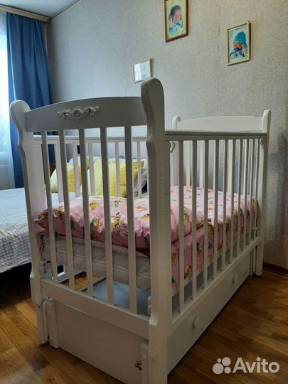 Детская кроватка фирмы Красная звезда/Артем