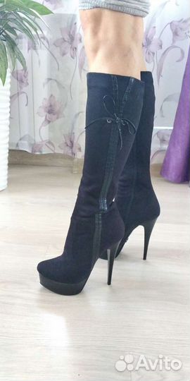 Сапоги на каблуке