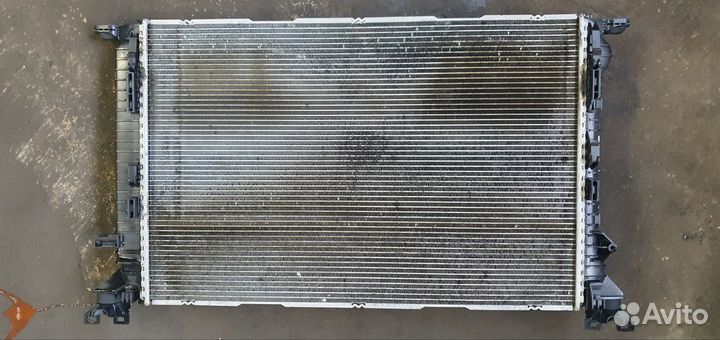 Кассета радиаторов Audi