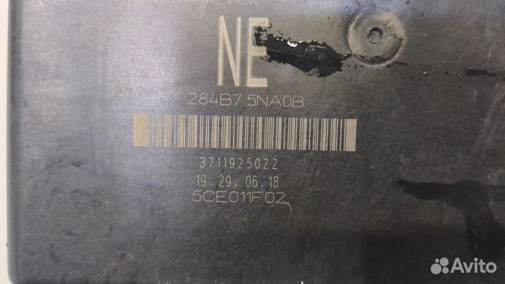 Блок комфорта Nissan Rogue, 2019