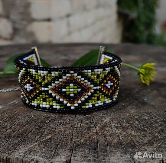 Браслет - оберег с этническим орнаментом