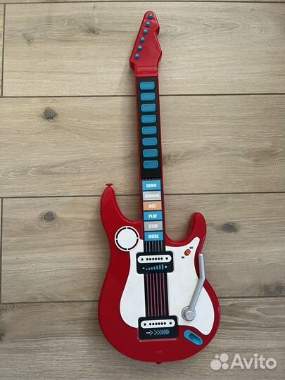 Игрушечная гитарафирмы ELC