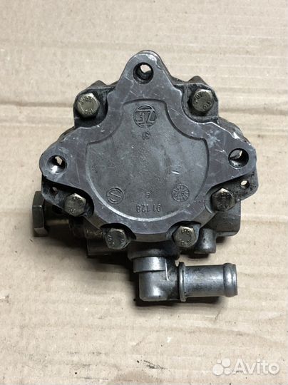 Насос гур Ауди А6 С5 2,4; 2,8; 3,0