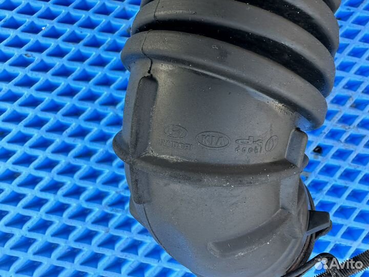 Патрубок воздушного фильтра Kia Rio 3