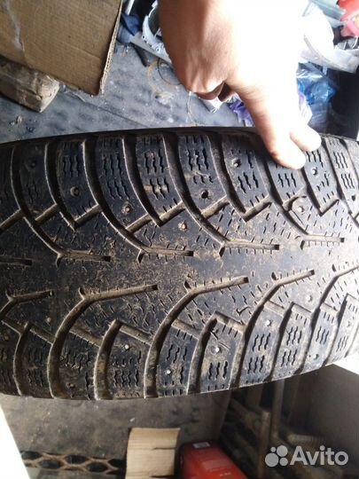 Nokian Tyres Hakkapeliitta 5 215/60 R17