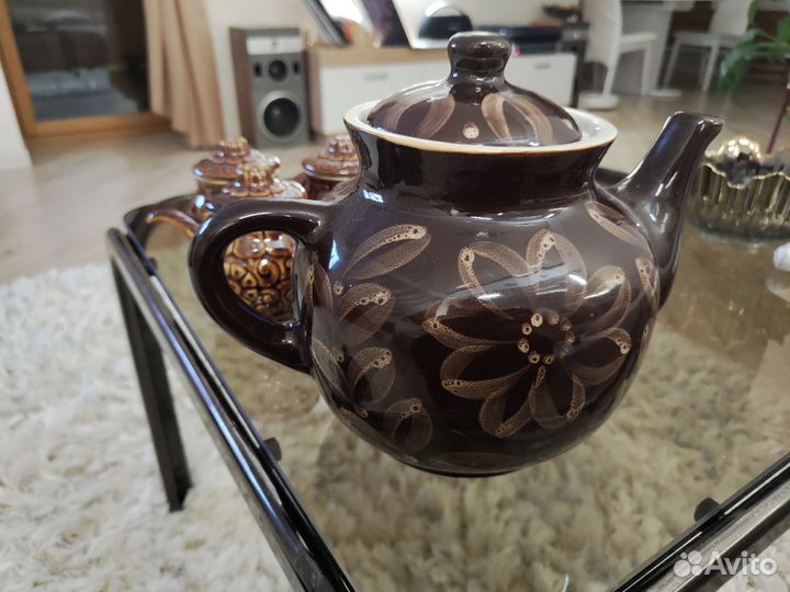 Чайник с сервизом или с горшочками для жульена