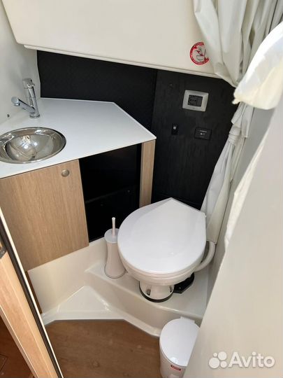 Моторная яхта Е30 Местонахождение Порт Сольер