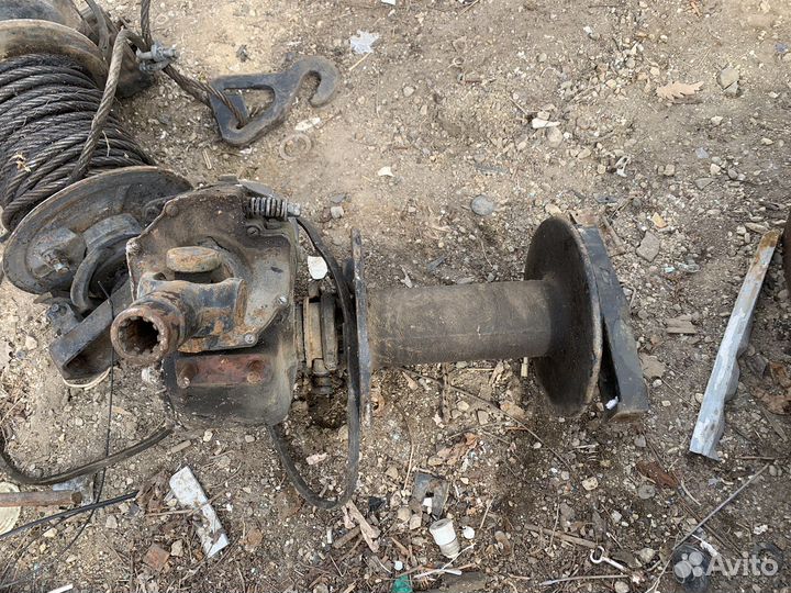 Лебедка на газ 66