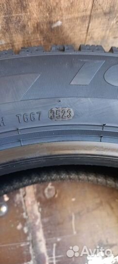 Pirelli Ice Zero 215/55 R18 99T