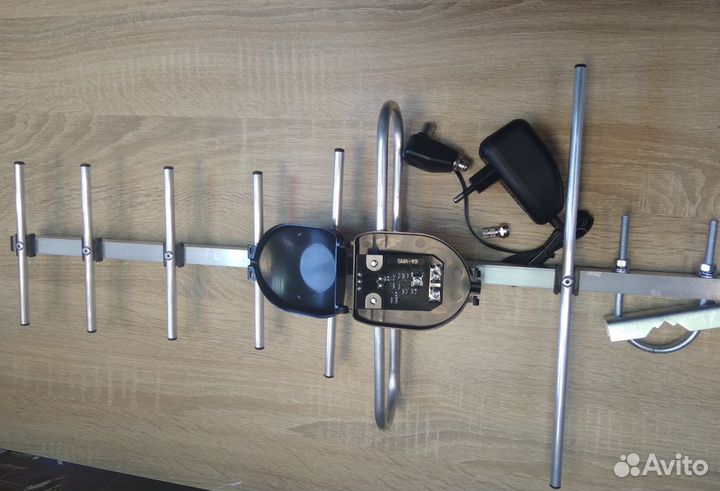 Антенна тв sprint-7 SWA с усилителем 40дБ, новая