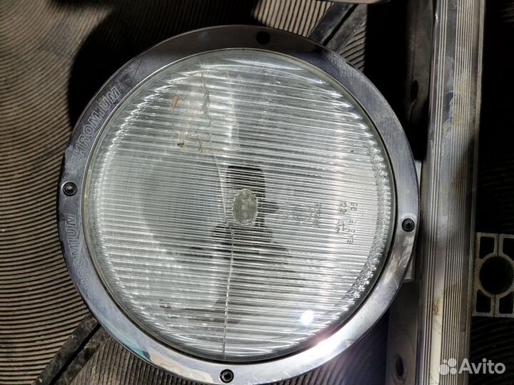 Туманки toyota Prada
