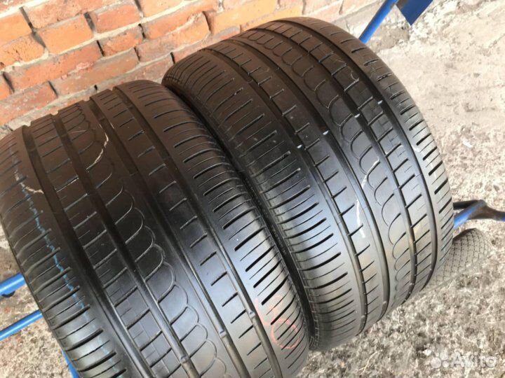 Pirelli P Zero Rosso 295/35 R21