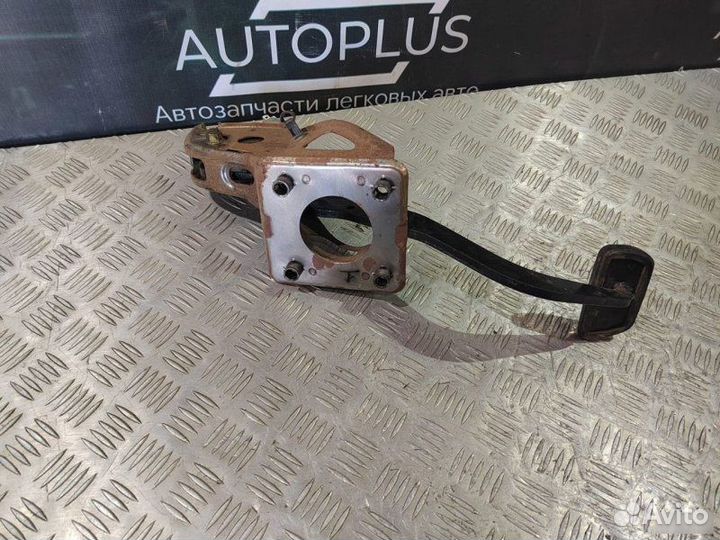 Педаль тормоза Toyota Corolla E120 1.6 2000-2007