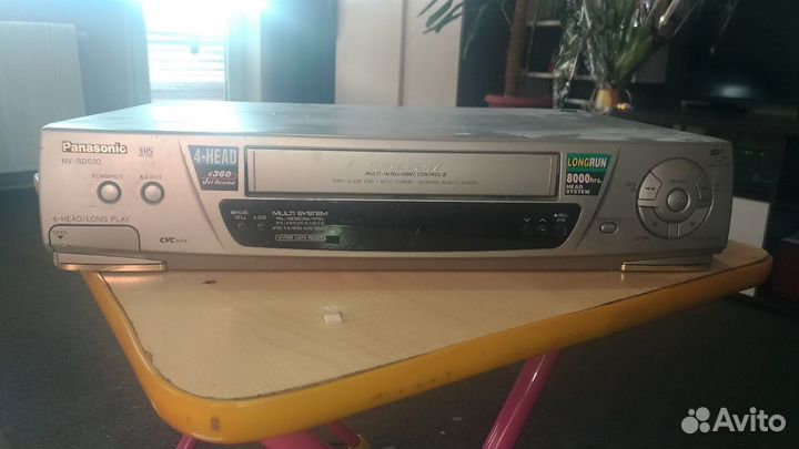 Видеомагнитофон