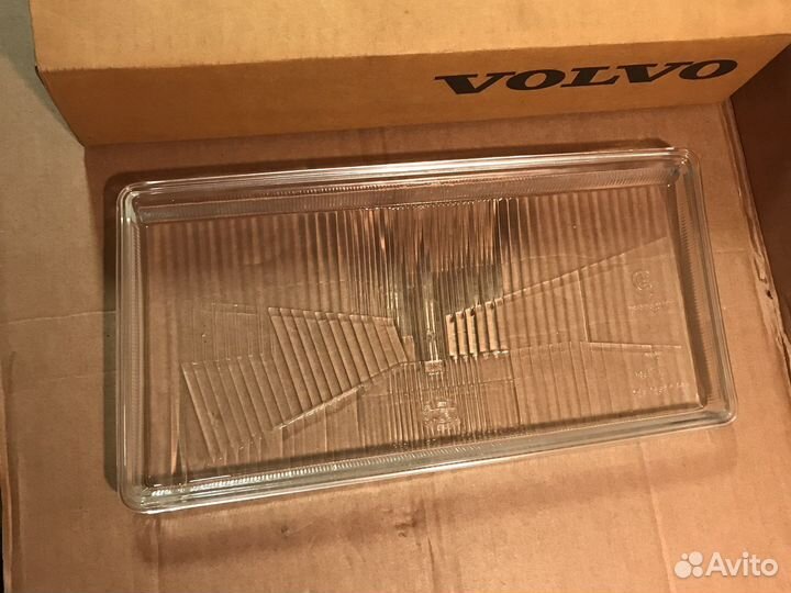 Стекло фары правое 3449511 Volvo 440 460