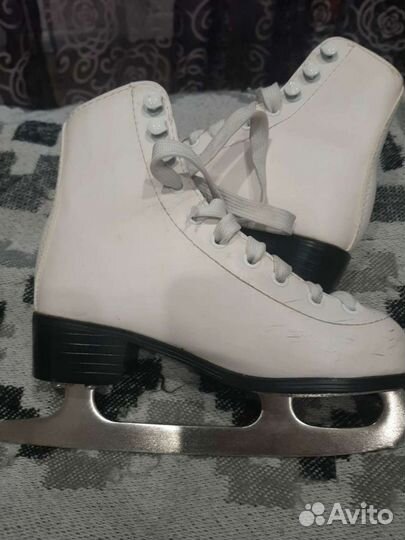 Коньки фигурные детские