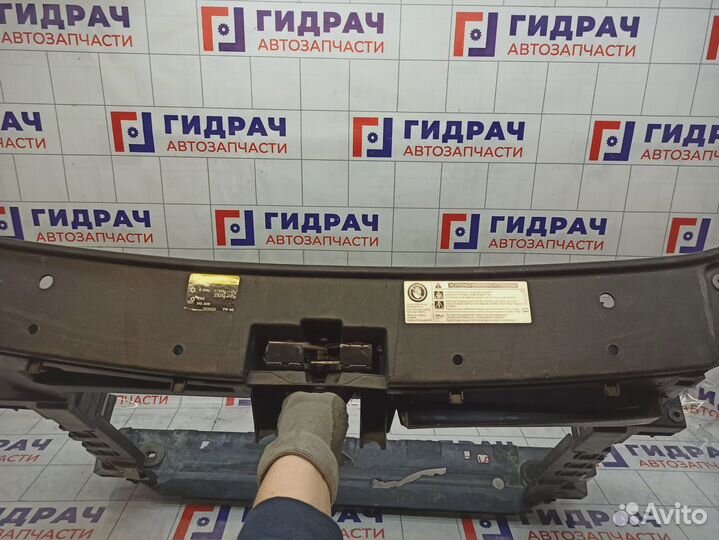 Панель передняя Volkswagen Caddy (2k)