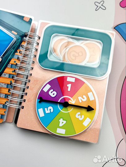 Альбом с кальмаром, игры на липучках