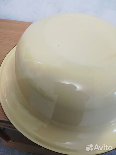 Таз эмалерованный новый