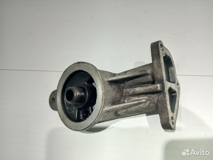 Кронштейн масляного фильтра Ford Focus 1 RoCam