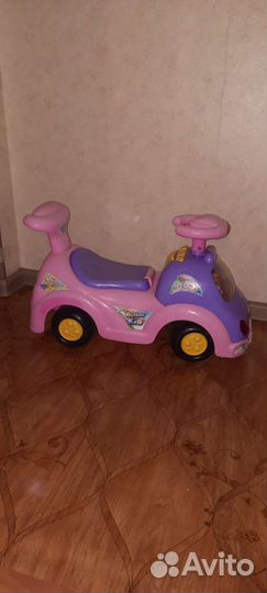 Детская машинка каталка