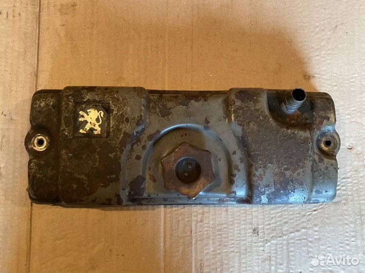 Крышка головки блока (клапанная) Peugeot Partner