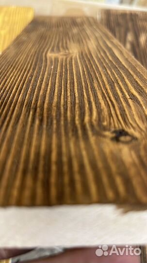 Сундук деревянный