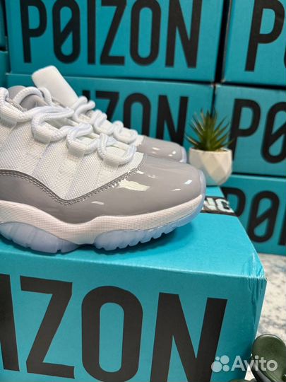 Nike Air Jordan 11 Retro Low