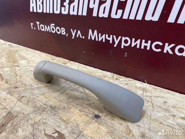 Ручка потолка Renault Logan