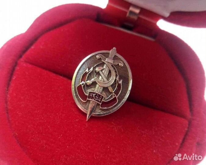 Знак, значок нквд серебро 925. Эмаль. Винт