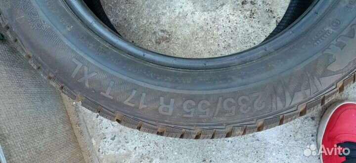 Gislaved NordFrost 100 235/55 R17