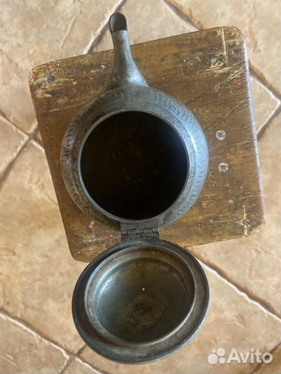 Продам старинный заварочный чайник,19 век