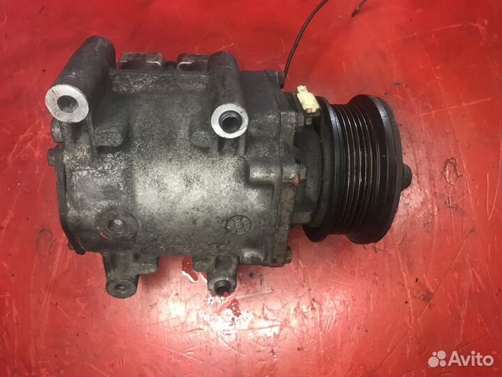 Компрессор кондиционера Ford Fusion JU fyjb 2005